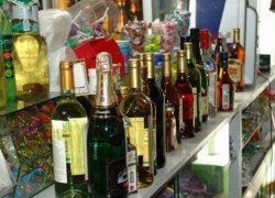 В ОМВД России по Советскому району продолжается работа по выявлению фактов продажи алкоголя несовершеннолетним
