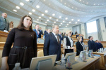 Депутаты Думы ХМАО смогут летать бизнес-классом и жить в двухкомнатных номерах