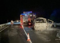 Минивэн с газом сгорел: в ДТП на трассе Тюмень &ndash; Ханты-Мансийск погибли семеро