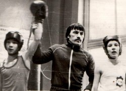 ПАМЯТИ МИХАИЛА ЮРЬЕВИЧА ЖУКОВА. &laquo;Из них не выбить дух&raquo;