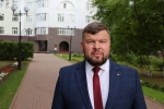 Артём Аминов направит средства депутатского фонда на безопасность пешеходов и праздничное оформление Советского
