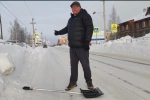 Качество очистки снега в Советском до сих пор остаётся злободневным вопросом
