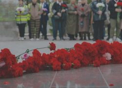 Прерванный урок: в Югре проходят мероприятия памяти жертвам теракта в Беслане