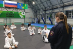Полицейские Советского района провели профилактическую встречу с воспитанниками спортивной секции