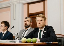 Верховный суд снял партию &laquo;Яблоко&raquo; с выборов в Госдуму