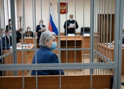 В Екатеринбурге судят женщину за 10 лет выплат на несуществующего сына