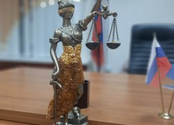 Суд обязал региональный фонд капремонта списать задолженность жительницы Югры