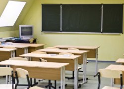 В Югре из‑за угрозы атаки беспилотника вторую смену школ перевели на дистанционное обучение В Югре из‑за угрозы атаки беспилотника вторую смену школ перевели на дистанционное обучение
