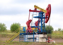 Нефть скатилась: каковы причины слабого барреля