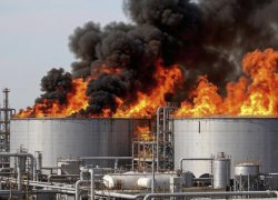 На нефтеперерабатывающем предприятии в Тюмени тушат пожар: что известно На нефтеперерабатывающем предприятии в Тюмени тушат пожар: что известно