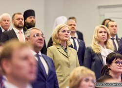 Власти ХМАО заняли у банков еще 10 млрд рублей, переплата по коммерческим кредитам превысила 13 млрд