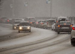 МЧС Югры сообщает о сильном ветре и снегопаде в Югре в ближайшие двое суток