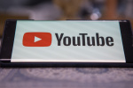 Зрители из России стали чаще смотреть замедленный в стране YouTube