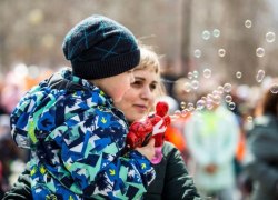 В Югре перед назначением пособий у получателей будут проверять ценз оседлости и банковские счета