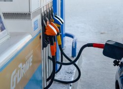 &laquo;Газпром нефть&raquo; сняла ограничения на отпуск топлива в Югре