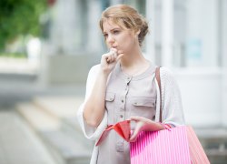 Половина россиян тратит весь доход на повседневные нужды