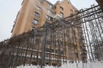 Долину принудительно выселяют из квартиры в Хамовниках