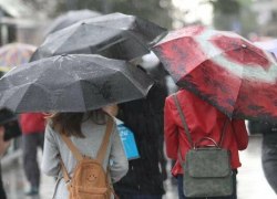Синоптики предупреждают об опасной погоде в ХМАО с грозой и градом