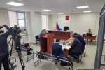 Экс-замгубернатора ХМАО Алексей Шипилов на суде по делу о взятках сел спиной к камерам
