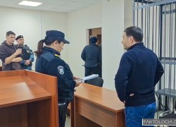 Имущество приговоренного к 11 годам экс-замгубернатора ХМАО Шипилова оставили под арестом для выплаты штрафа