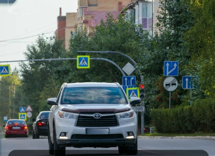 Ситуация с наличием на автозаправочных станциях бензина в Югорске