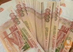 Банки перестанут выдавать кредиты россиянам с долгами по ЖКХ и алиментам