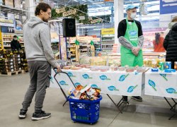 В Югре снизились цены на услуги и продукты &ndash; овощи, яйца и сыр