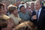 Больше половины россиян считают, что источником власти в стране является Владимир Путин, а не народ, как записано в Конституции