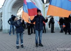 &laquo;Помню и требую&raquo;. В Югорске почтили память жертв  геноцида армян (ФОТО)