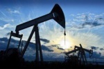 Такого не было 12 лет: стоимость нефти рухнула до 30 долларов