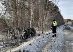 В Екатеринбурге полицейские открыли огонь по машине, водитель которой не пристегнулся