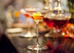 С Нового года бары и рестораны России останутся без алкоголя