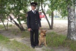 В Югорске кинолог и собака работают в одной связке