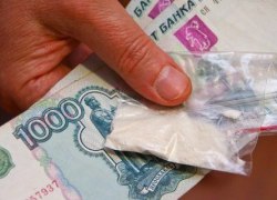 В Югорске направлено в суд уголовное дело в отношении жителя города, занимавшегося незаконным сбытом синтетических наркотических средств