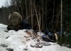 Уснувший водитель фуры погубил двух человек в ДТП на Серовском тракте