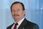 Голодающему работнику &laquo;Газпрома&raquo; &laquo;прилетело&raquo; от начальства. В ближайшее время он снова откажется от еды