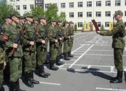 Встать в строй. 1261 новобранец из Югры отправится служить в армию