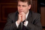ЮГОРСКИЕ ЭЛИТЫ В НАПРЯЖЕНИИ. ЖДУТ РАЗВЯЗКИ ИНТРИГИ ВОКРУГ КРЕСЛА ГЛАВНОГО ИДЕОЛОГА ОКРУГА