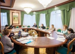 В 2016 году мультидисциплинарные бригады по оказанию медико-психолого-социальной помощи тяжелобольным будут действовать во всех муниципалитетах Югры