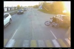 Сбил и уехал: момент ДТП с подростком попал на запись регистратора