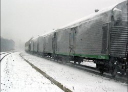 По факту гибели мужчины на участке Свердловской железной дороги проводится доследственная проверка