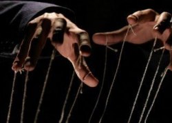 «Кукловод» югорской оппозиции растается с губернаторскими амбициями и активами «Кукловод» югорской оппозиции растается с губернаторскими амбициями и активами