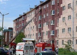 В СОВЕТСКОМ РЕБЕНОК ПРОСИЛ О ПОМОЩИ ИЗ ОКНА ПЯТОГО ЭТАЖА