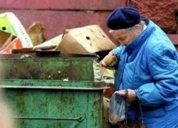 Россияне сильно беспокоятся из-за роста цен и бедности. А гражданские права и свободы их не волнуют Россияне сильно беспокоятся из-за роста цен и бедности. А гражданские права и свободы их не волнуют