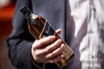 Глава исполкома &laquo;ЕР&raquo; в ХМАО поддержал массовую торговлю алкоголем. &laquo;Половина в этом зале не знает, что такое медвытрезвитель&raquo;