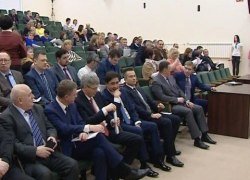 Три кандидата примут участие в теледебатах. Борьбу за пост директора Департамента здравоохранения Югры продолжают Алексей Добровольский, Дмитрий Сухарев и Владимир Антонов