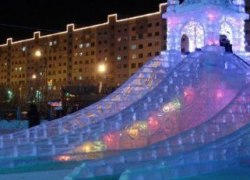 В Югре самые дешевые ледовые городки на Урале