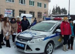 Госавтоинспекцию ОМВД России по Советскому району посетили учащиеся средней школы № 2 (ФОТО)