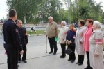 В городе Советский на школьных линейках рядом с полицейскими &ndash; дружинники