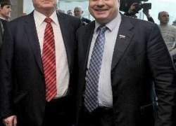 Два депутата-уральца претендуют на стратегический пост в Госдуме. Единороссы хотят сменить оппозиционера, который &laquo;в ситуации давления на страну&raquo; не подходит на роль главы комитета